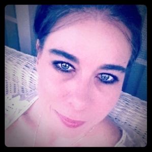 Meet your Posher, Shirley